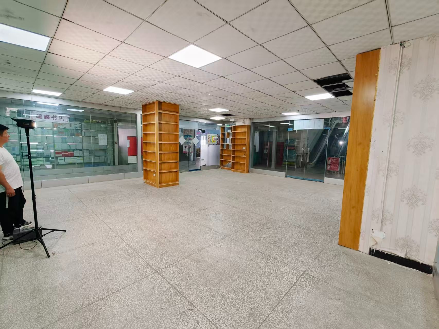 凉洛寨南北小街入驻AI产业园，共享数字经济新机遇